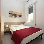 Cozy Flat With Garden