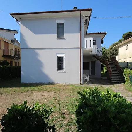 Appartement Cozy Flat With Outdoor Space Rosolina Mare